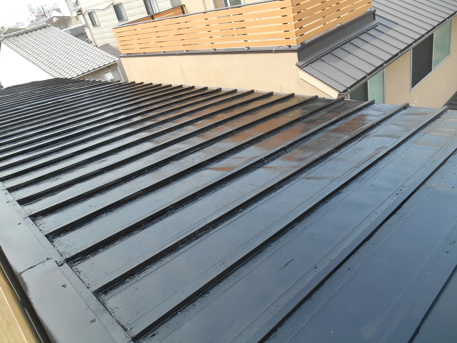大阪市淀川区 T様邸の屋根塗装工事・施工後の写真2