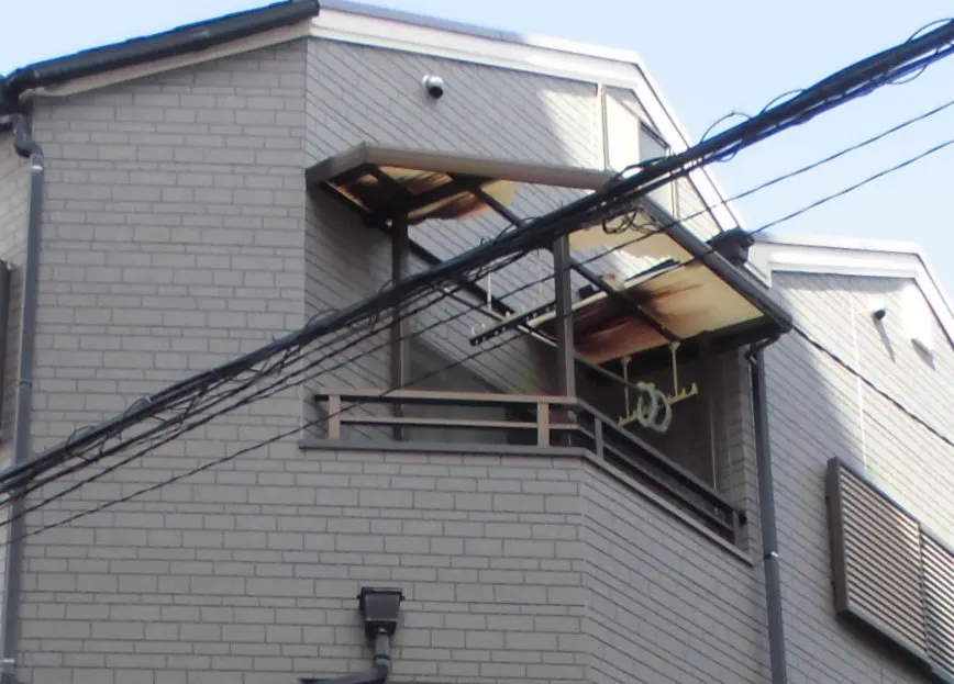 波板交換工事－大阪市東淀川区 N様邸③：施工事例107（施工前）