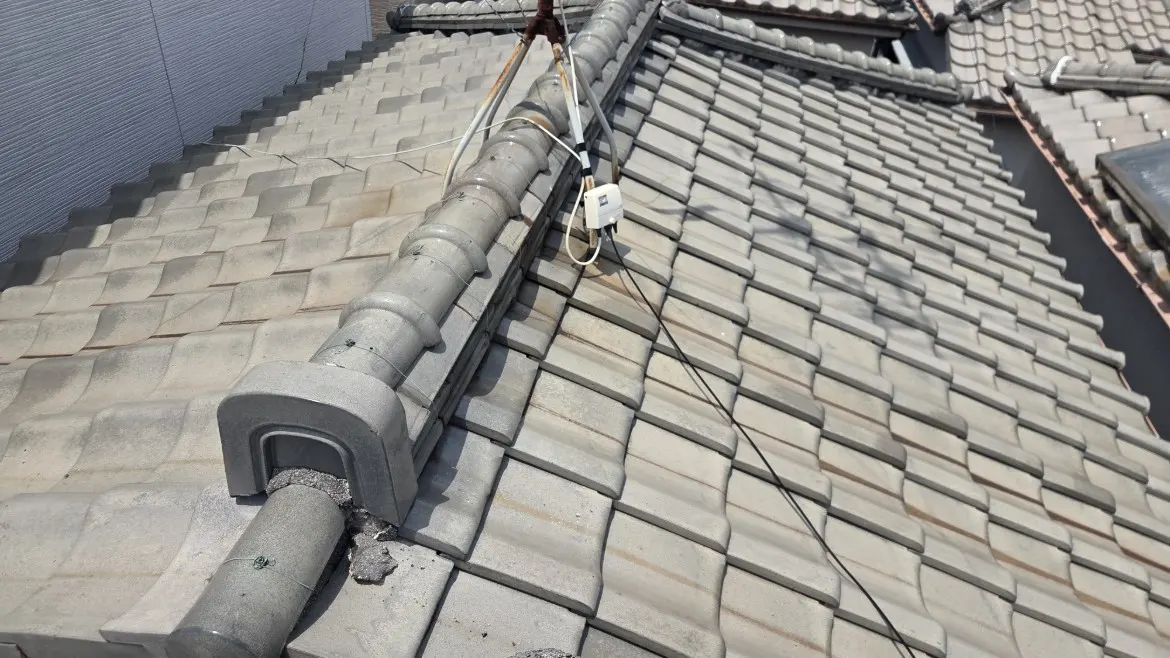 屋根瓦葺き替え工事－大阪市淀川区 B様邸：施工事例1085（施工前）